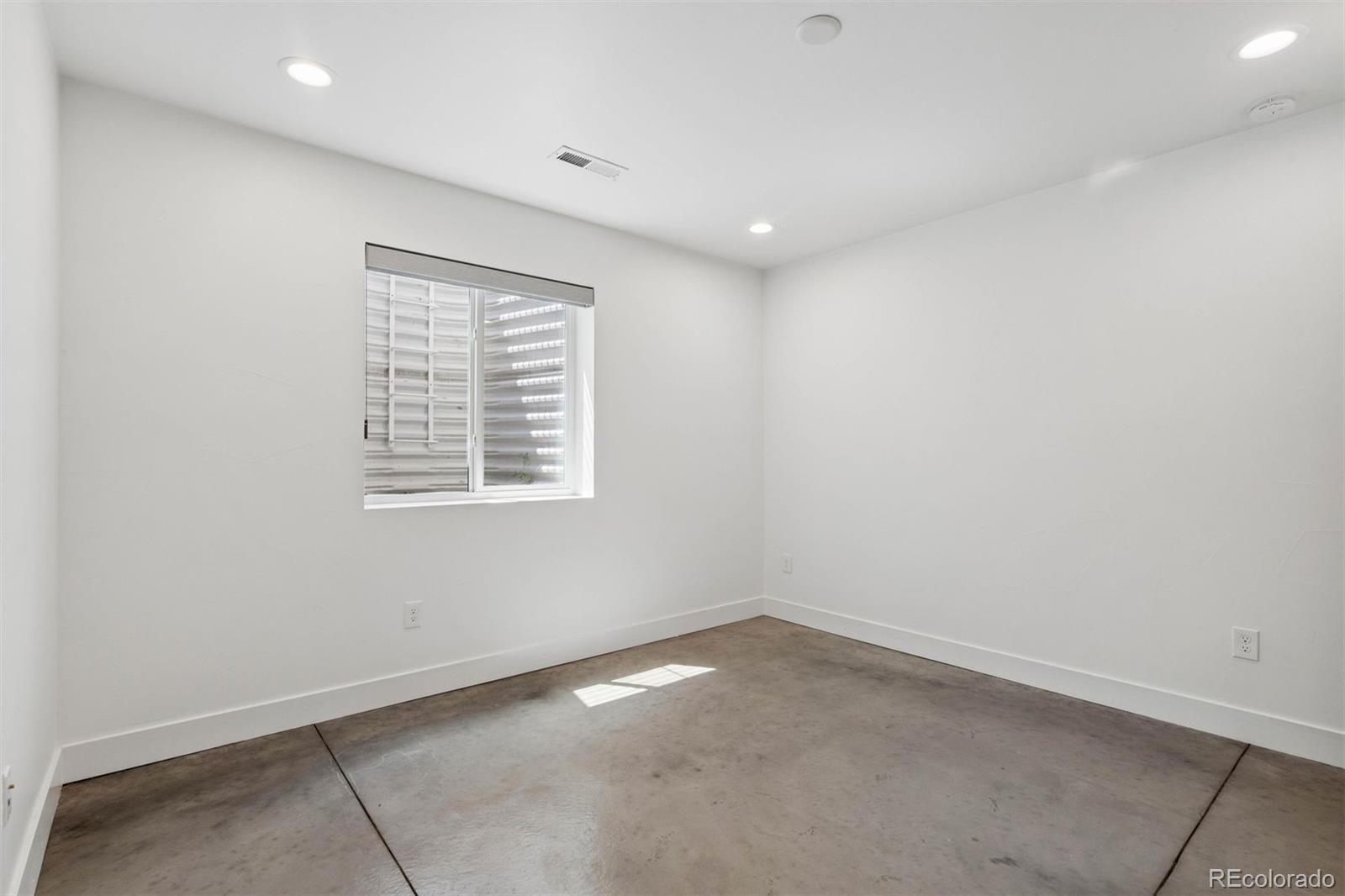 4251 Navajo Street