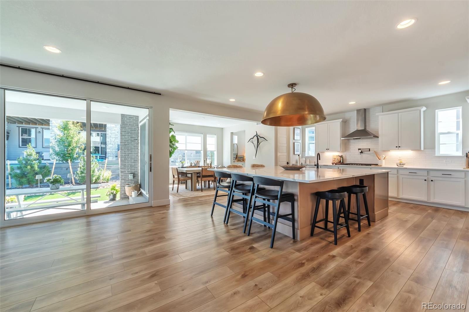 6468 Stable View Street