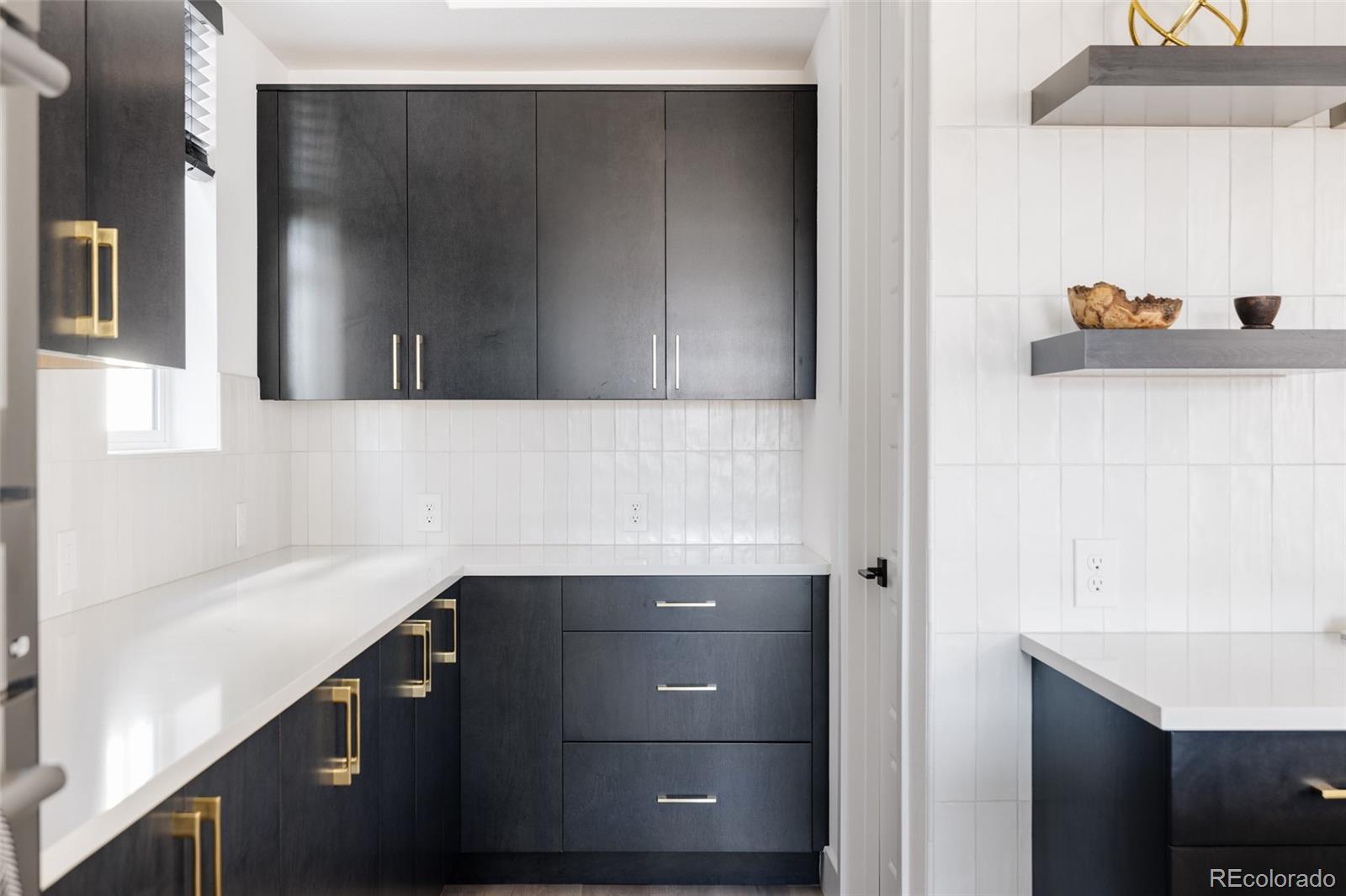 6202 N Galena Street