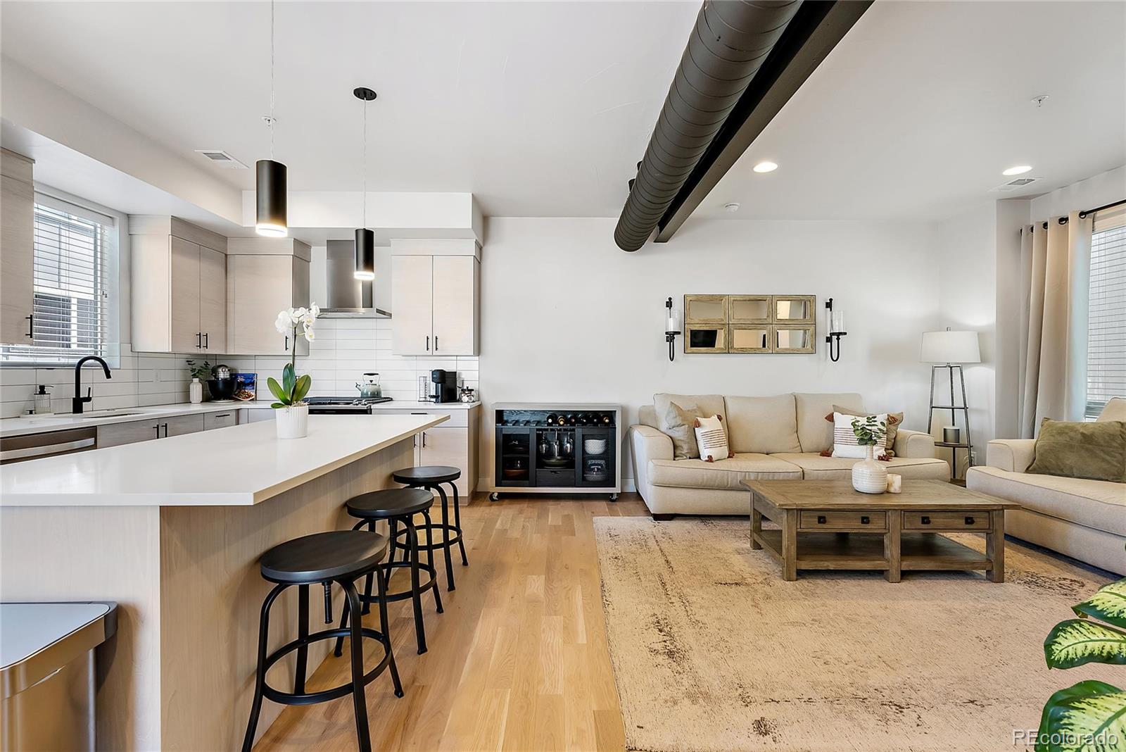 2939 W 23rd Avenue Unit: 6