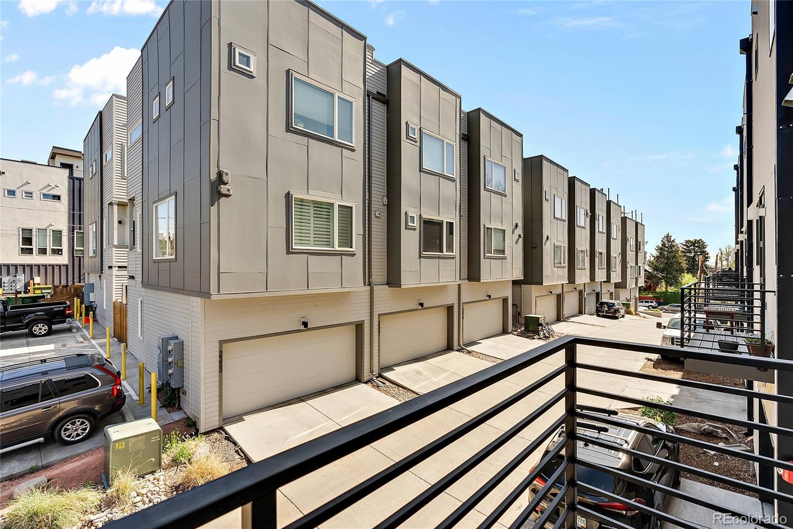 2939 W 23rd Avenue Unit: 6