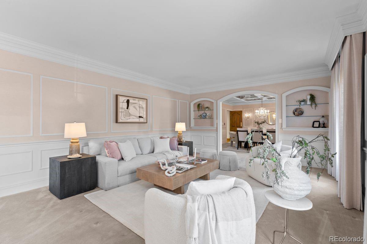 4703 S Elizabeth Court