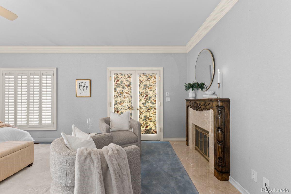 4703 S Elizabeth Court