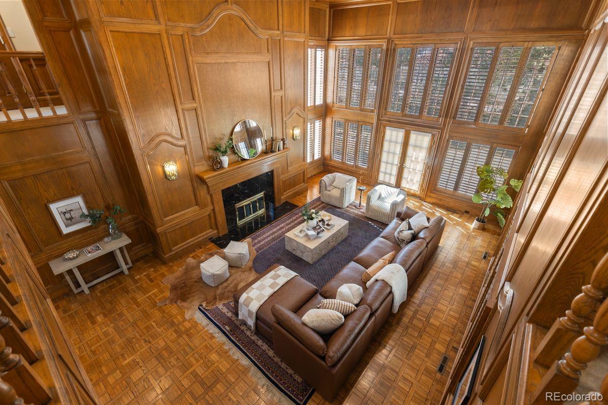 4703 S Elizabeth Court