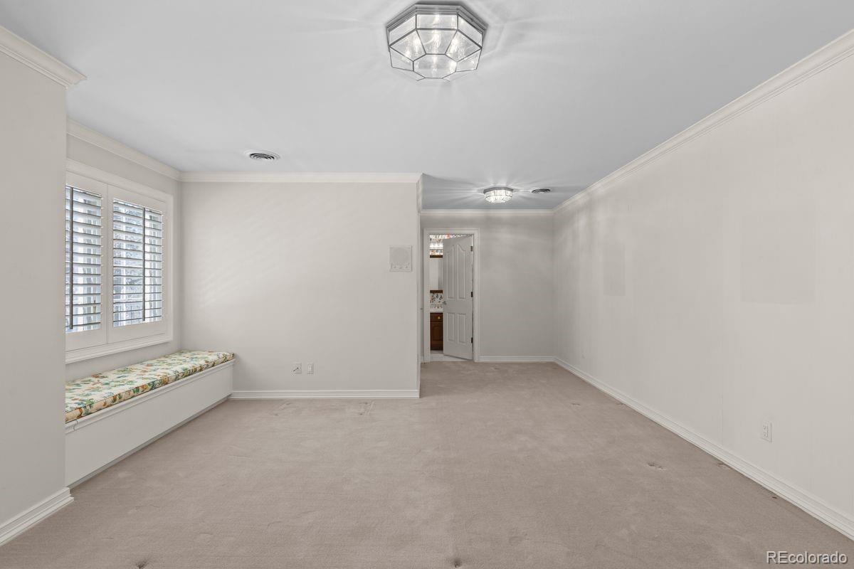 4703 S Elizabeth Court