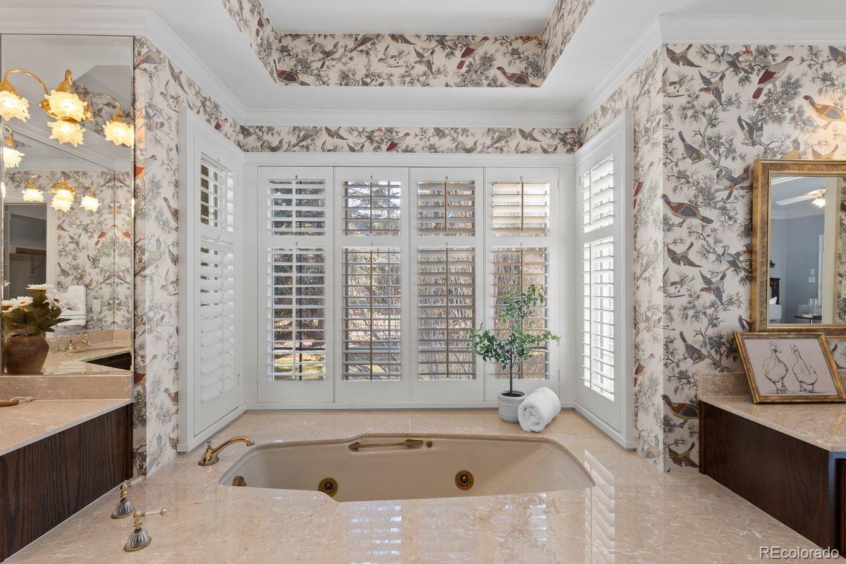 4703 S Elizabeth Court