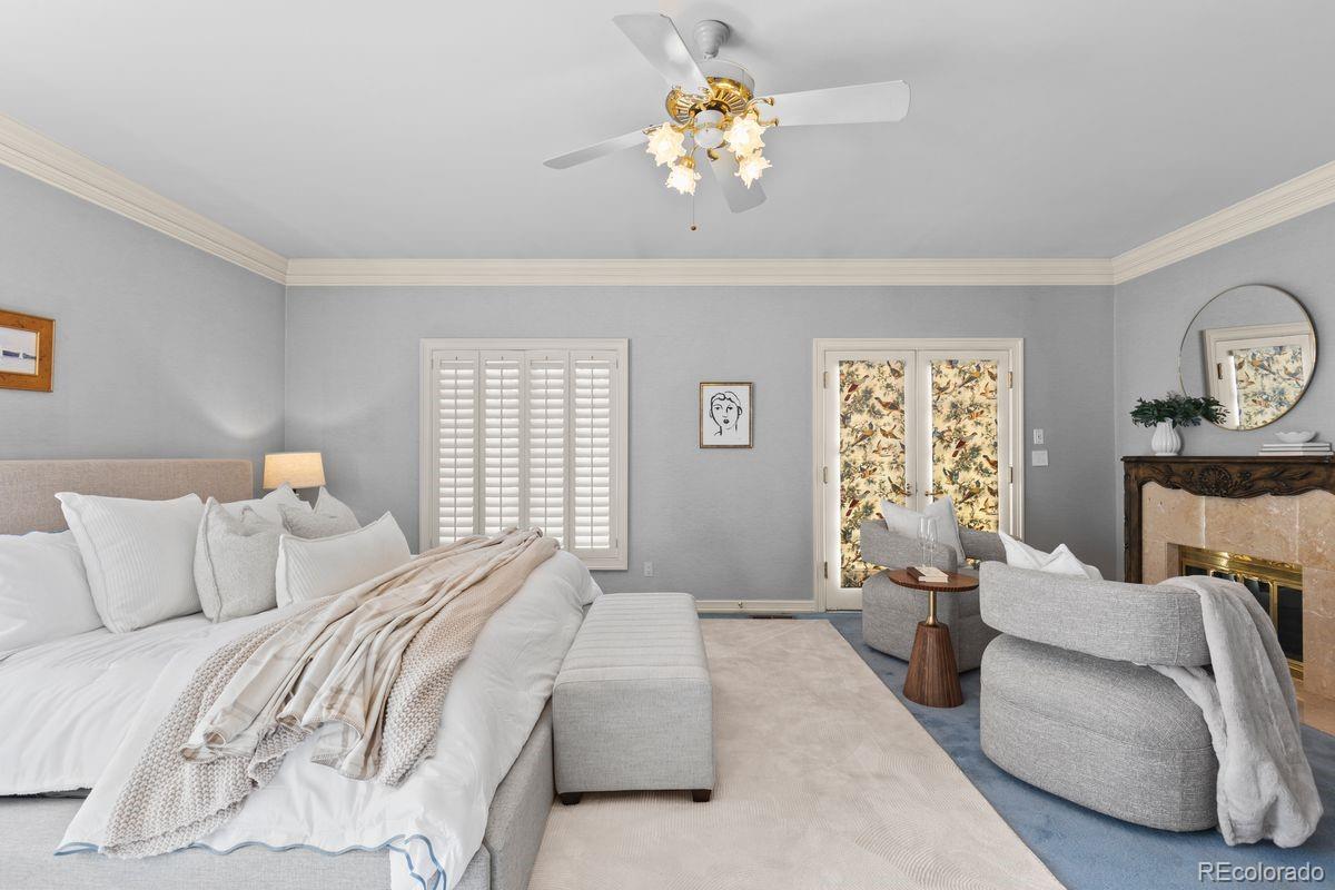 4703 S Elizabeth Court