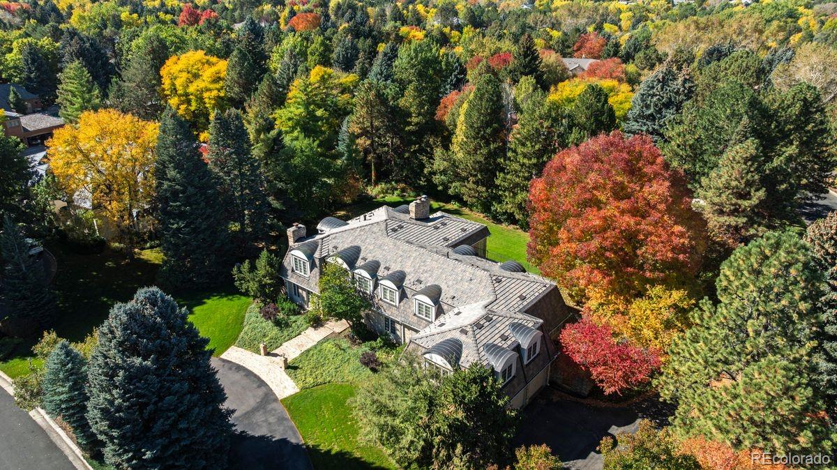 4703 S Elizabeth Court