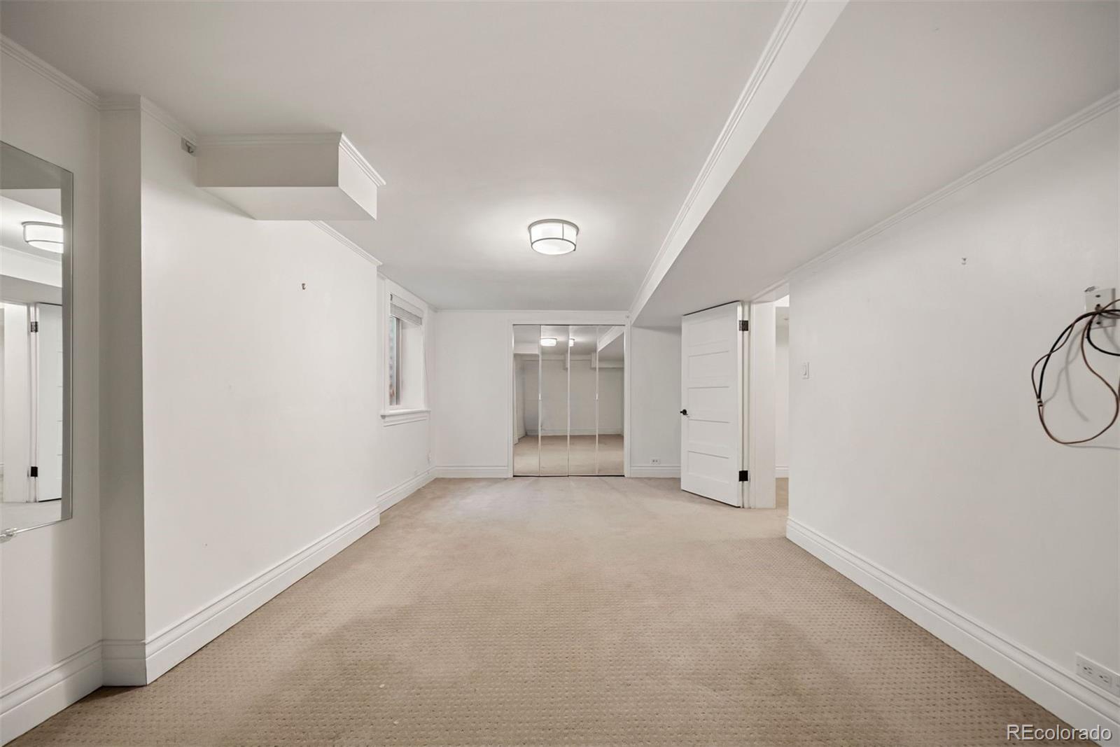 4949 E 6th Avenue Parkway