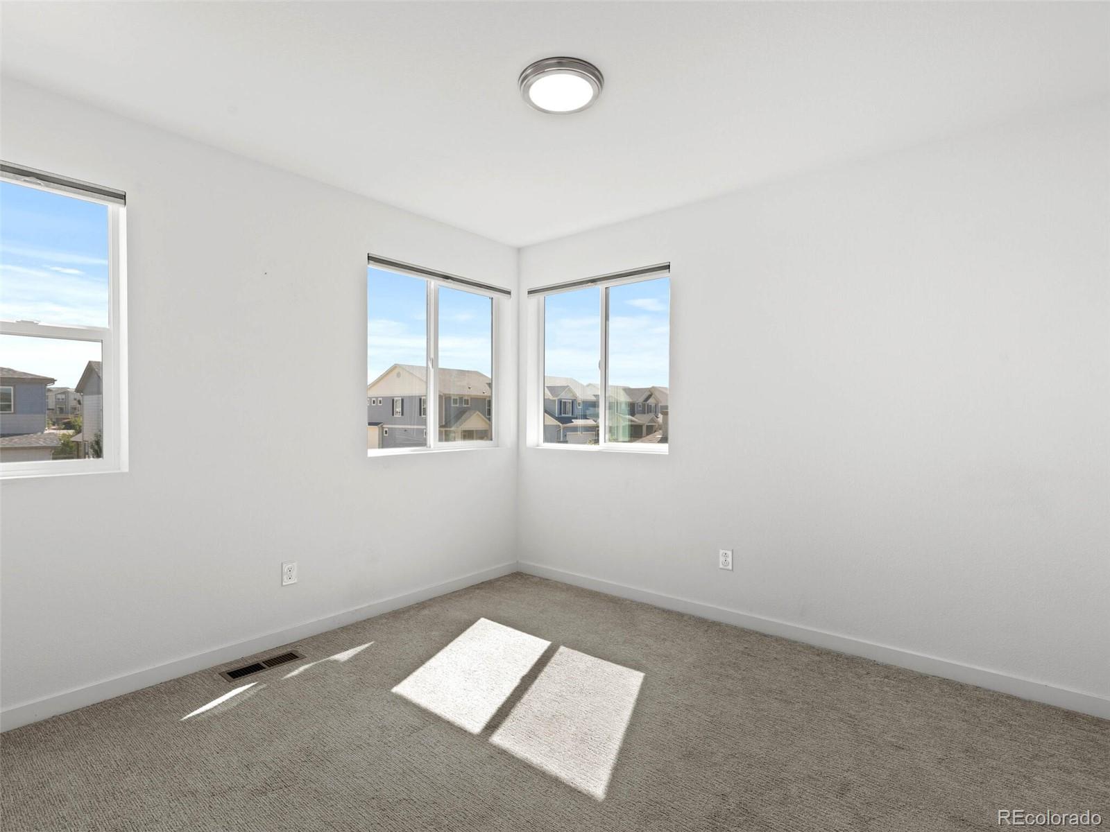 18023 E 107th Avenue