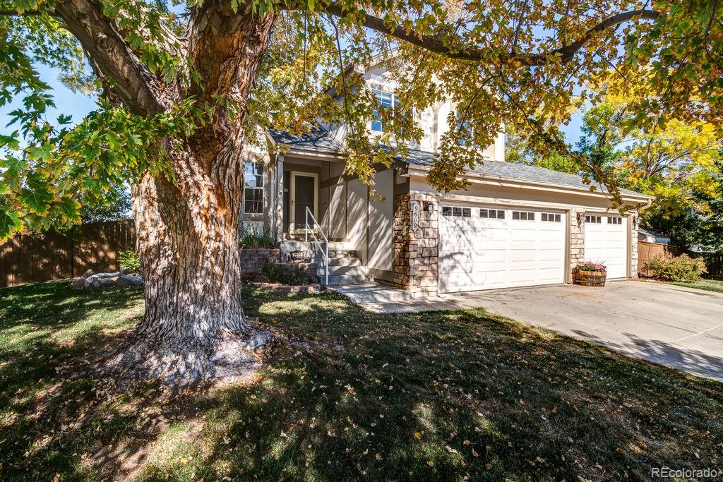 9609 Red Oakes Place