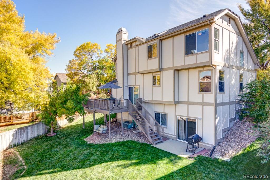 9609 Red Oakes Place