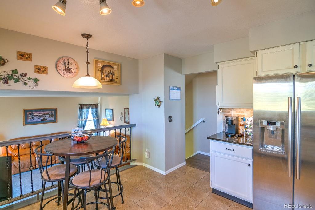 9609 Red Oakes Place