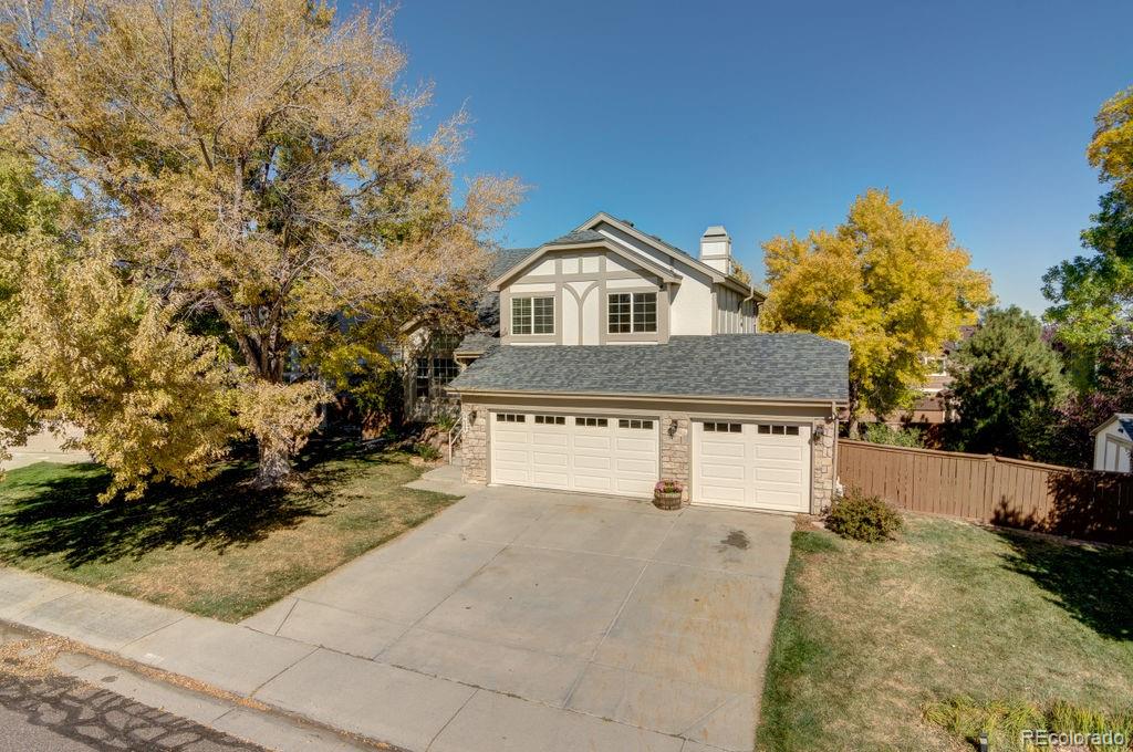 9609 Red Oakes Place