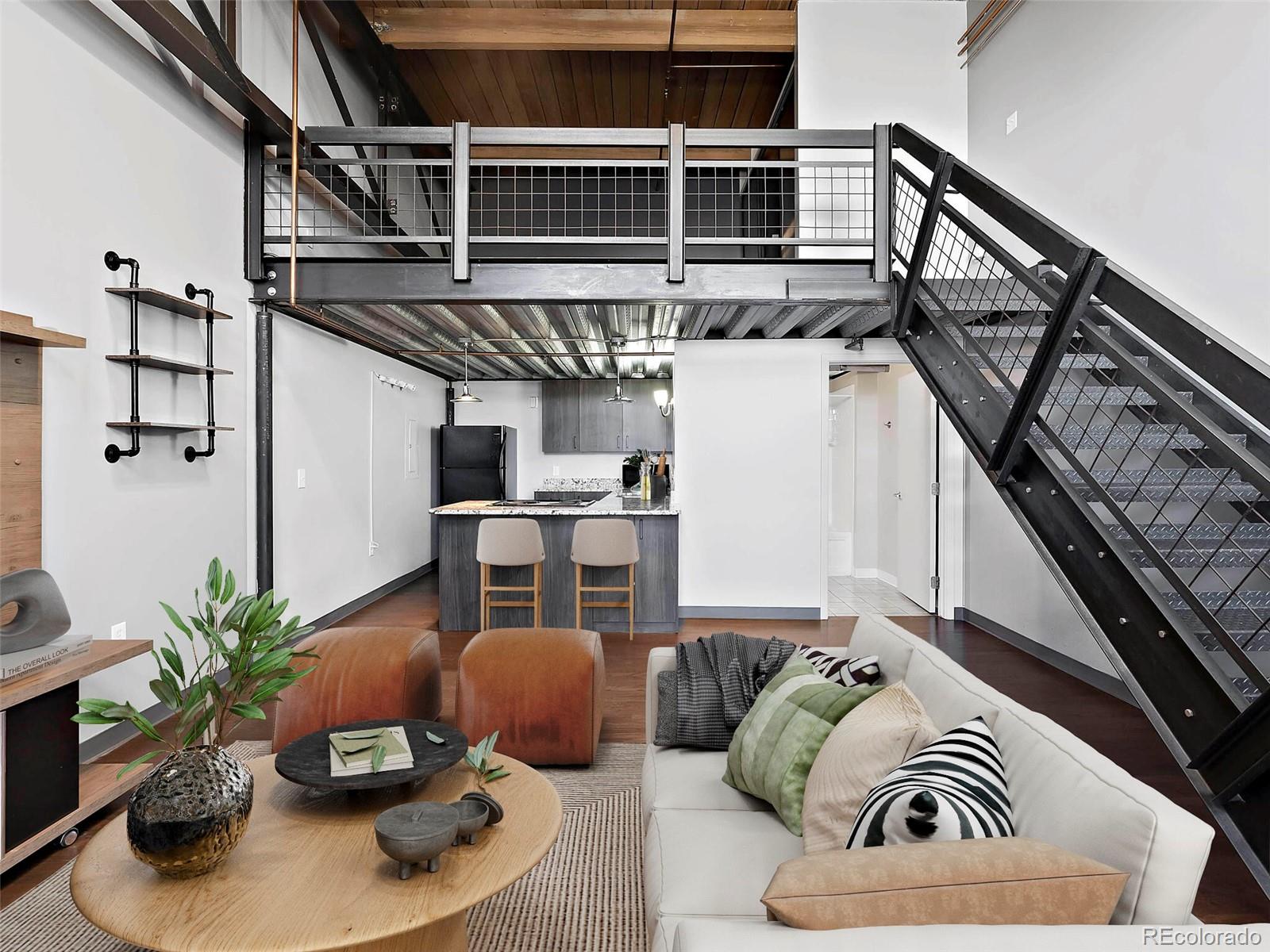 1111 Osage Street Unit: 23