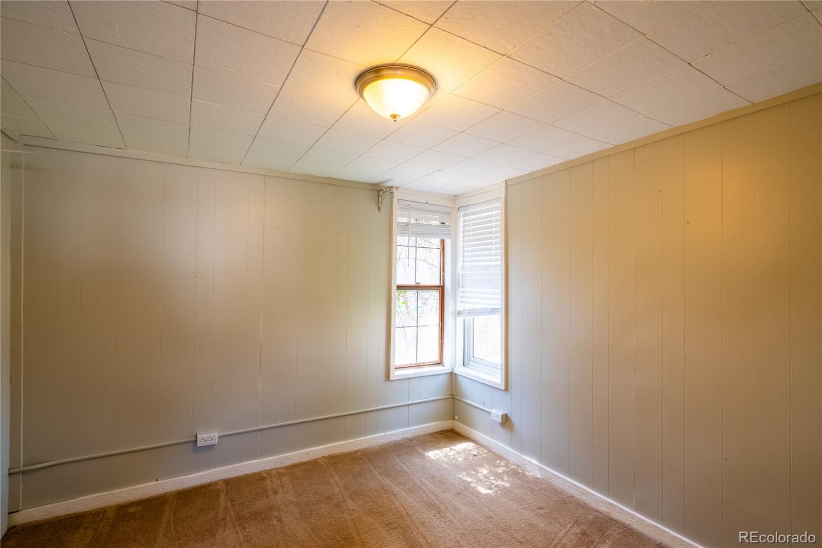 3752 S Delaware Street