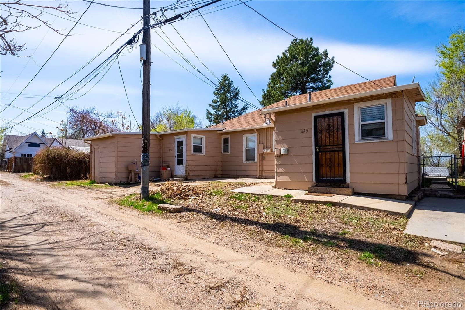 3752 S Delaware Street