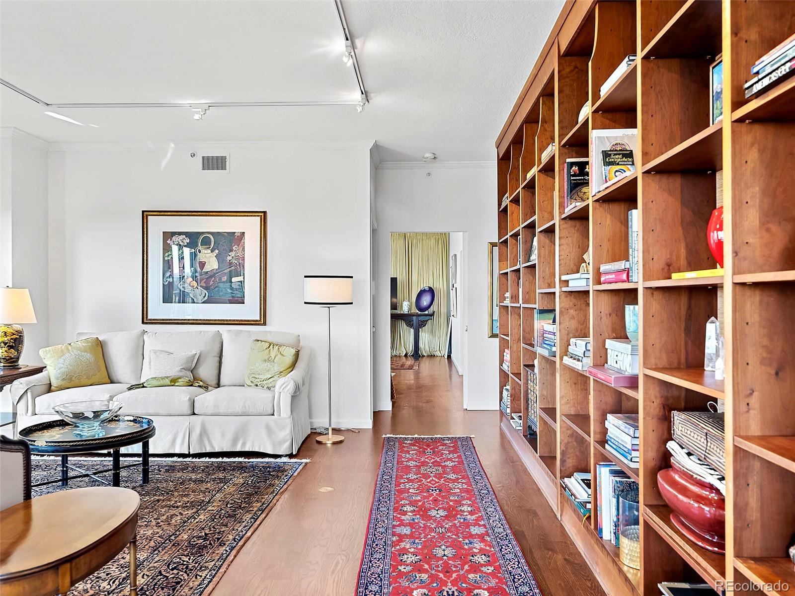 1299 N Gilpin Street Unit: 12W