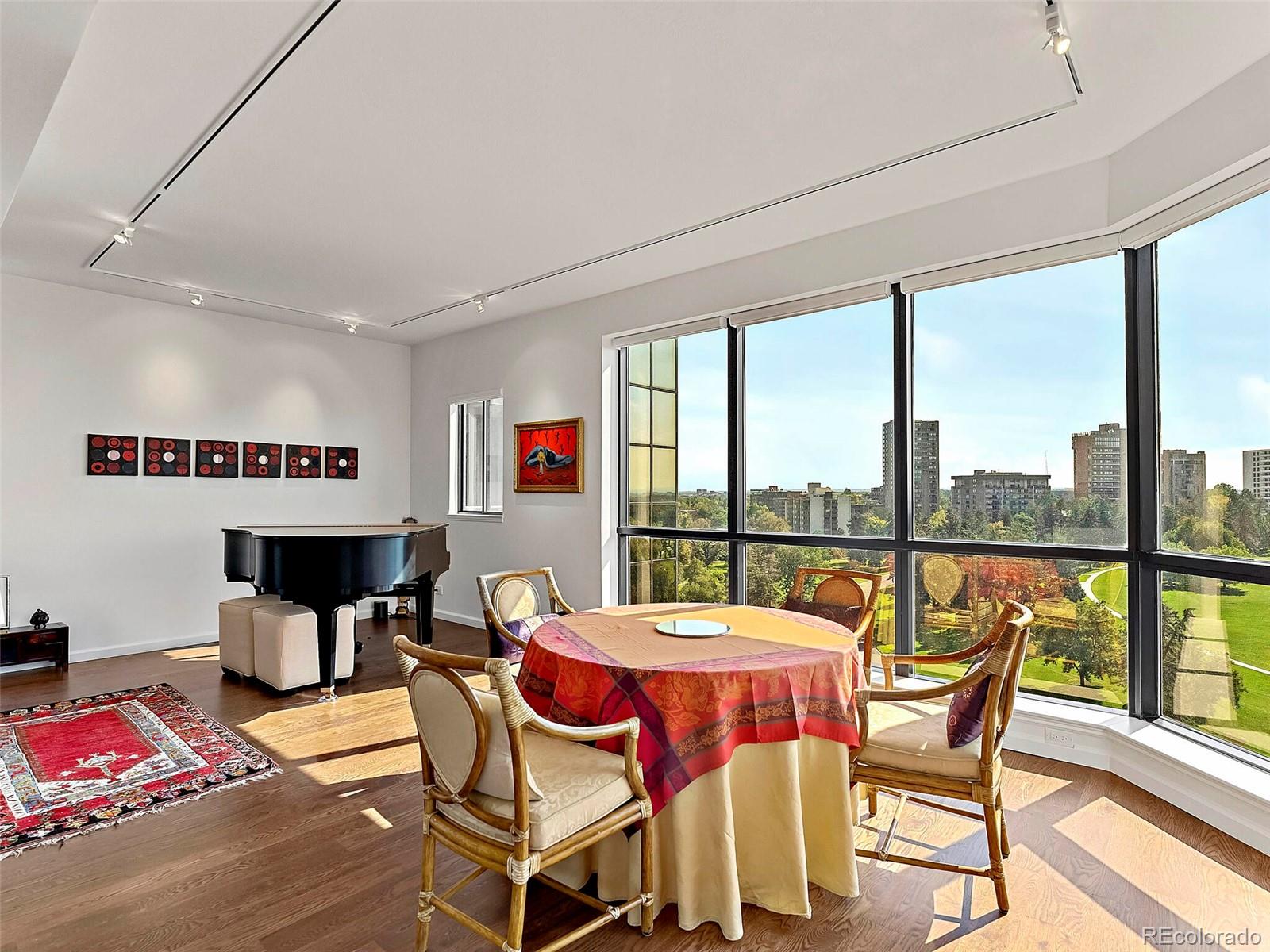 1299 N Gilpin Street Unit: 12W