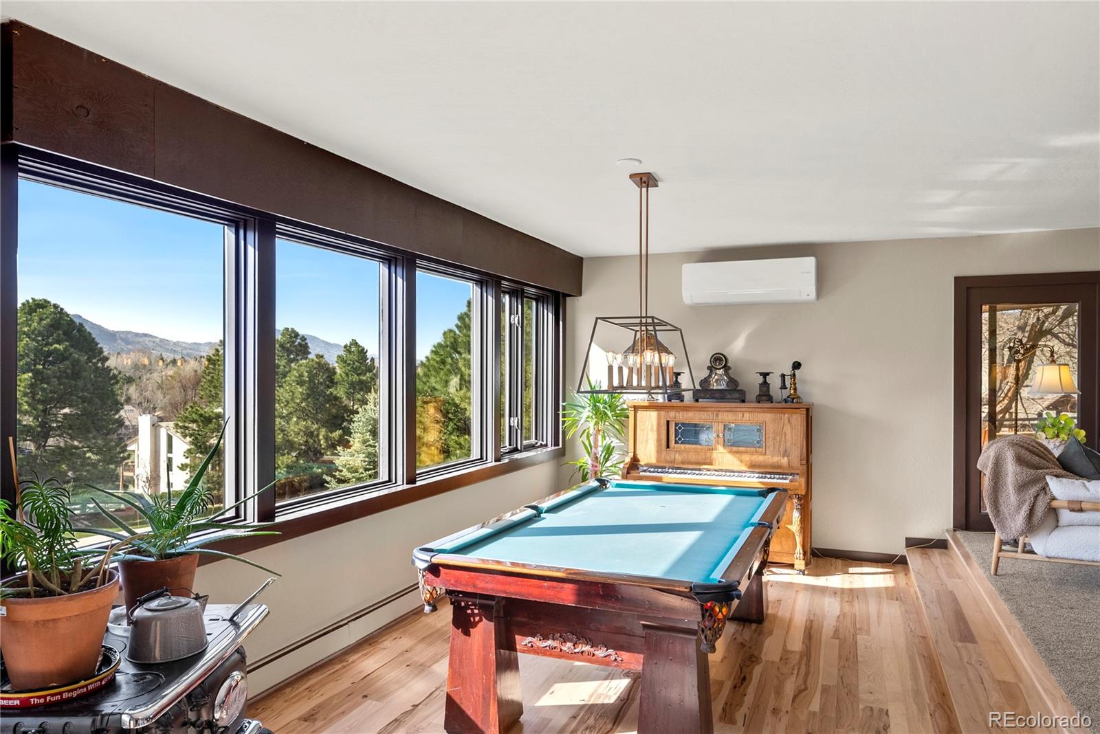 6 Blue Grouse Ridge Road