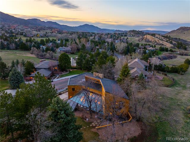 6 Blue Grouse Ridge Road