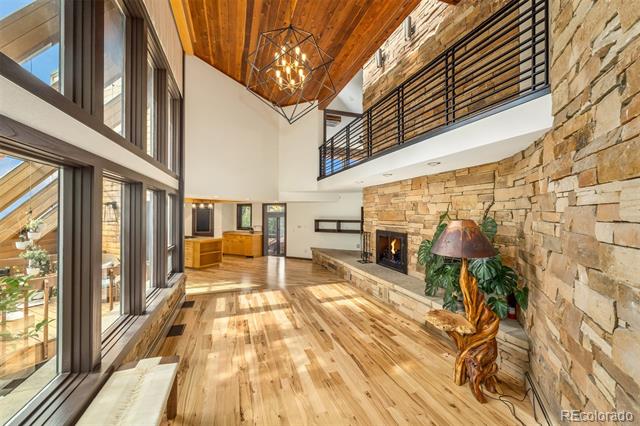 6 Blue Grouse Ridge Road