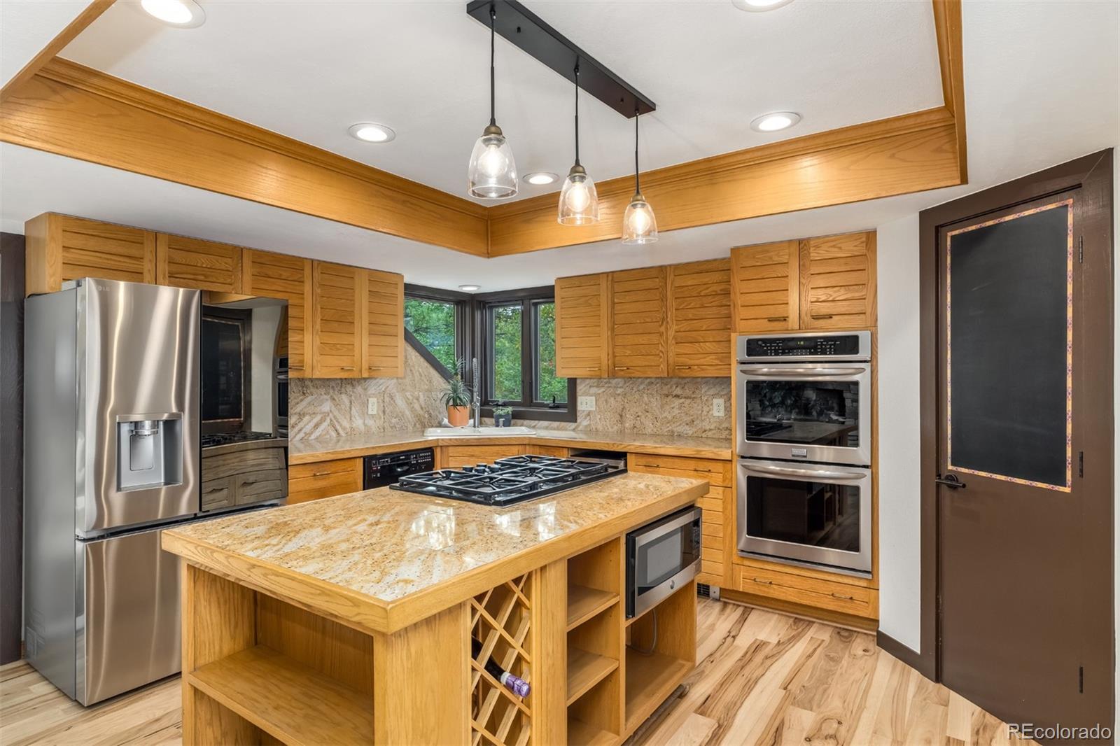 6 Blue Grouse Ridge Road