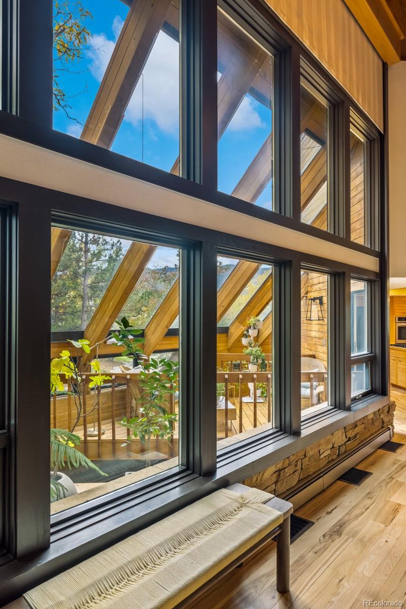 6 Blue Grouse Ridge Road