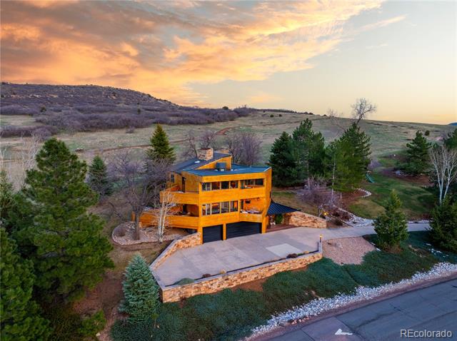 6 Blue Grouse Ridge Road