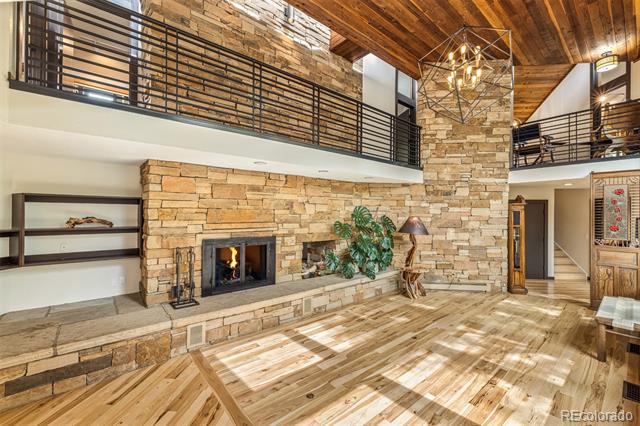 6 Blue Grouse Ridge Road