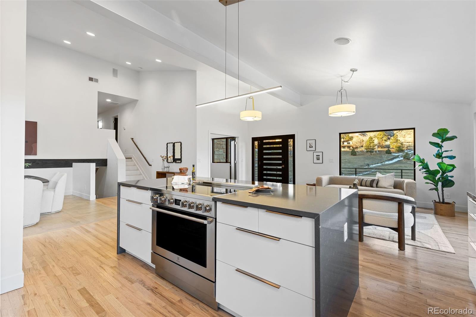 5370 Pine Ridge Road