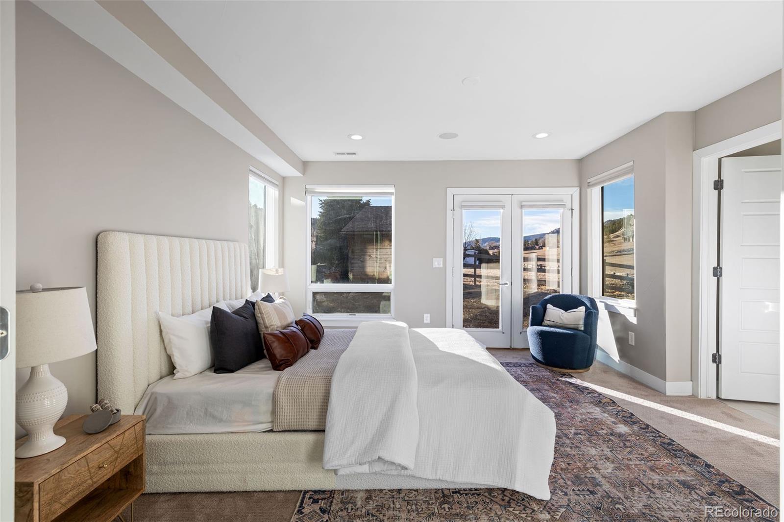 5370 Pine Ridge Road