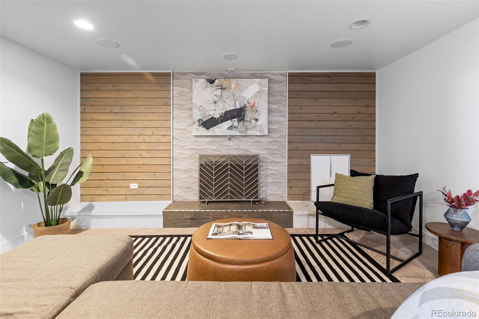 5370 Pine Ridge Road