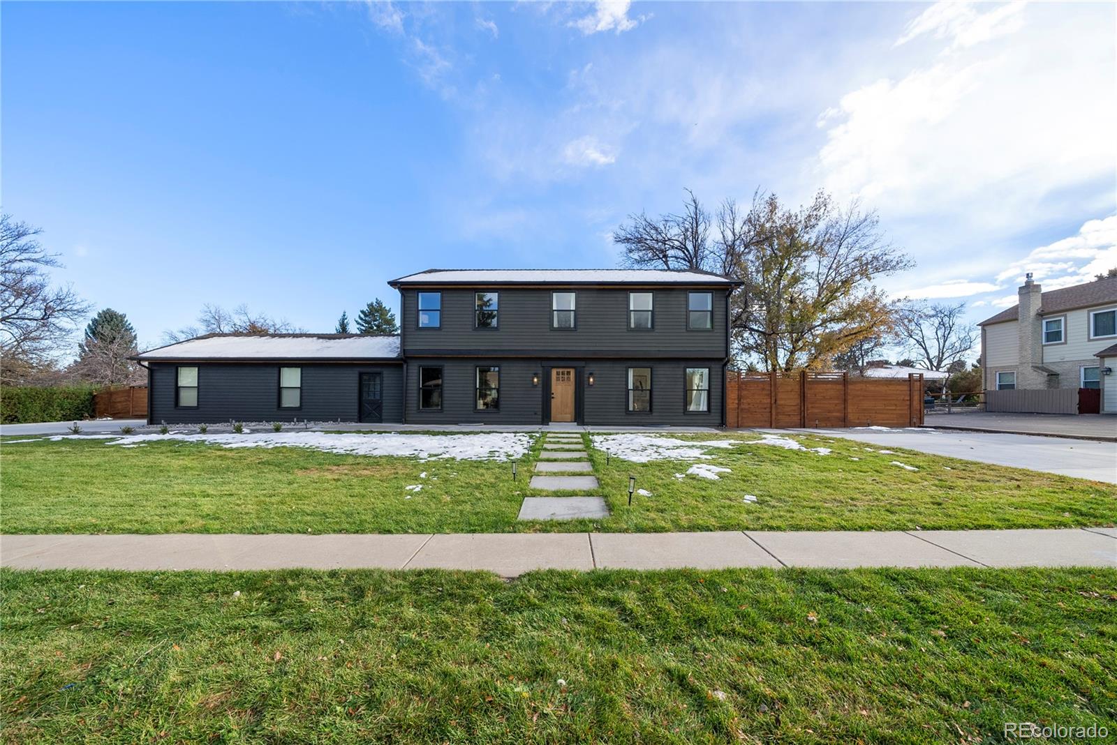 2594 S Harrington Lane