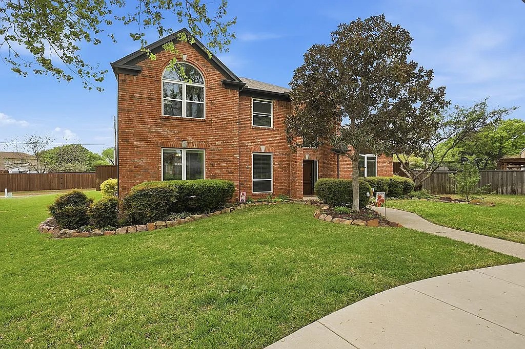 155 Newport Drive