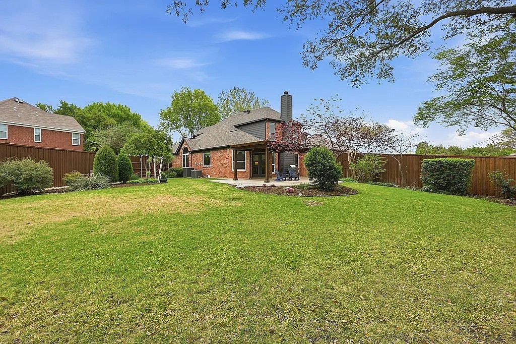 155 Newport Drive