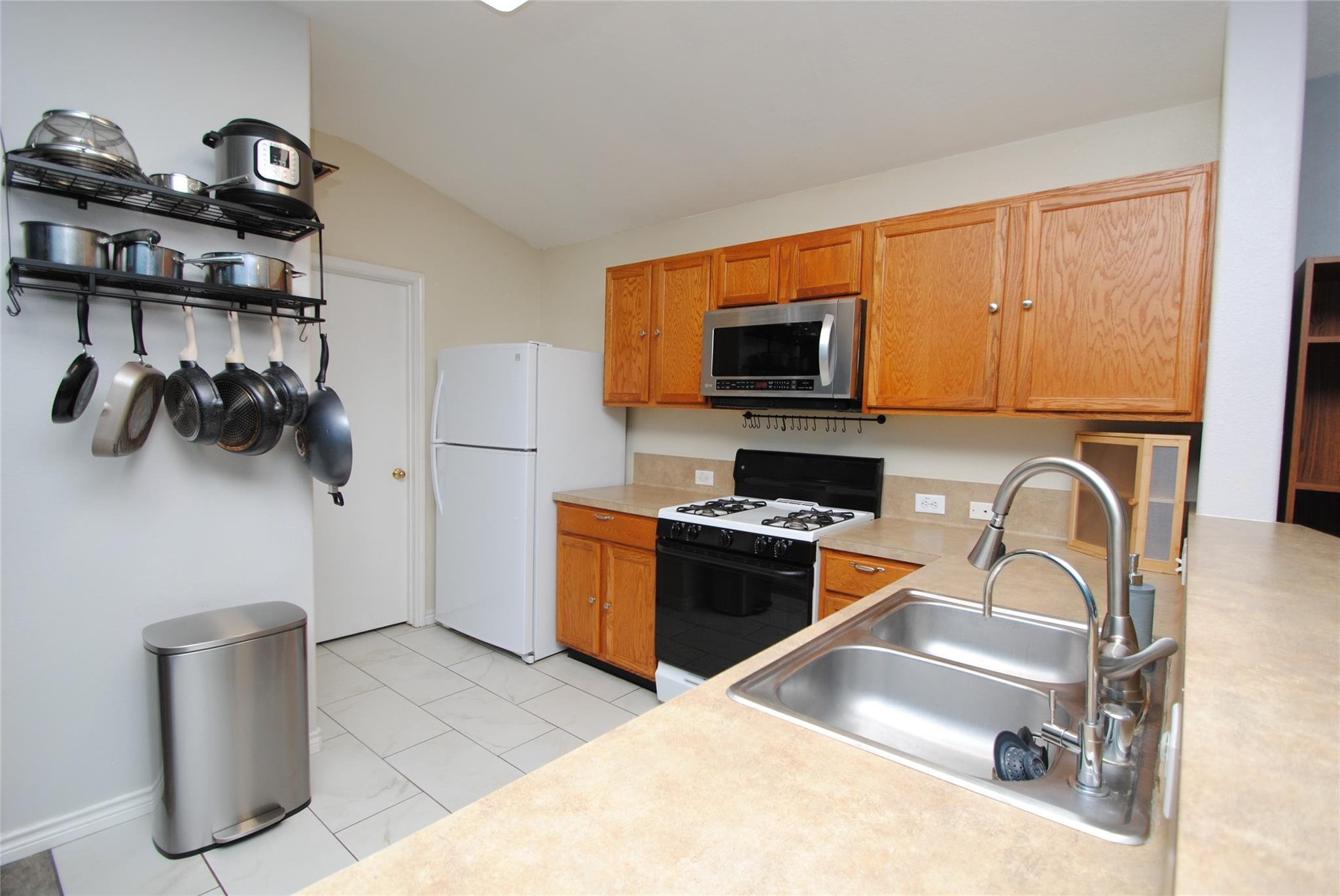 1802 Adobe Stone Drive