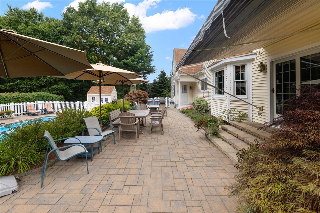 123 Mapleville Road