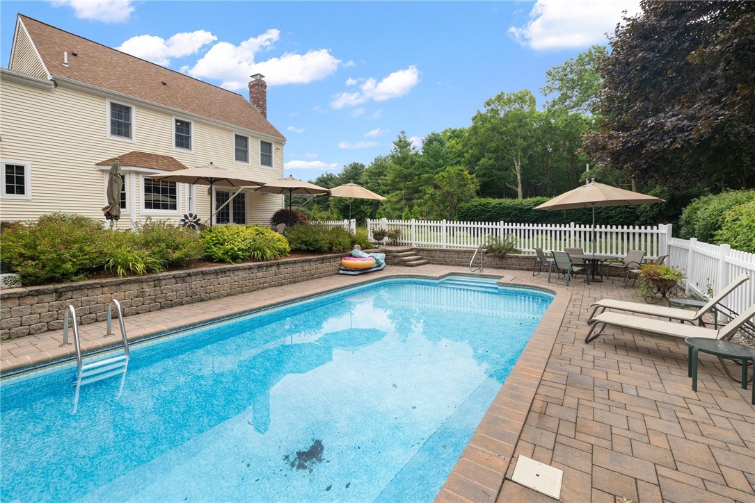 123 Mapleville Road
