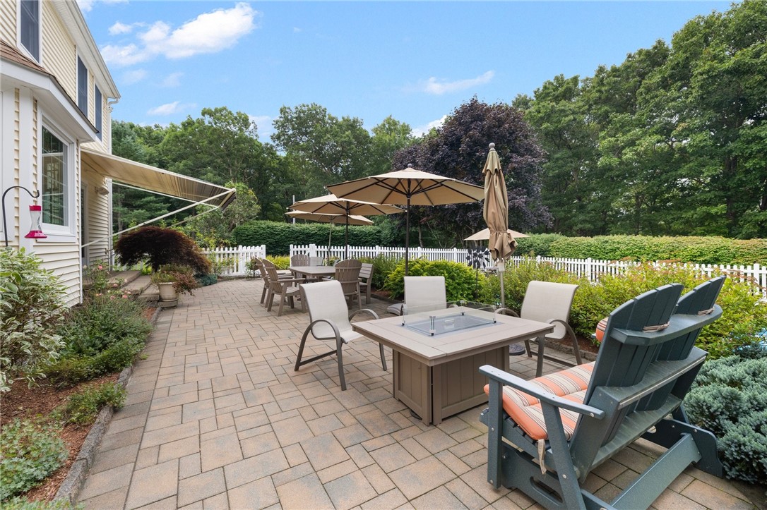 123 Mapleville Road