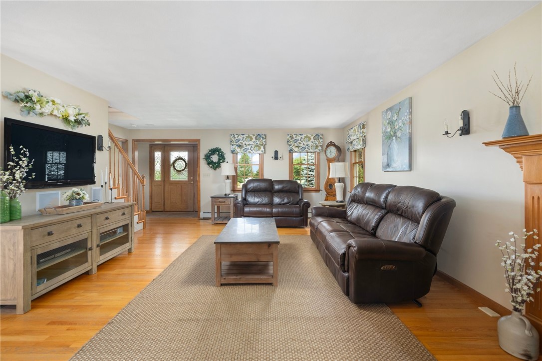 123 Mapleville Road