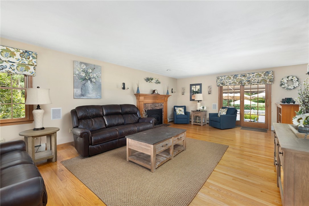 123 Mapleville Road