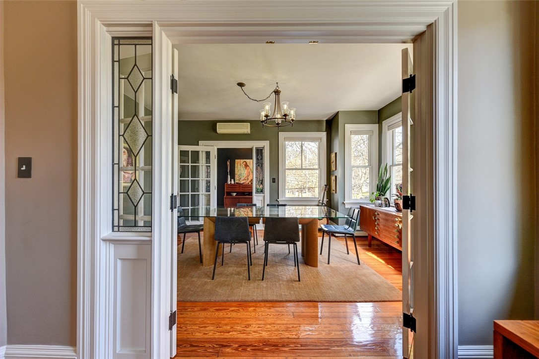 384 Benefit Street 2