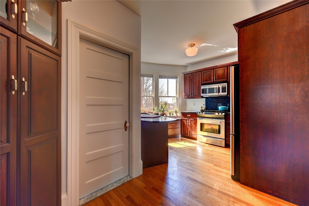 384 Benefit Street 2