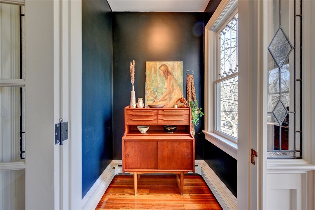 384 Benefit Street 2