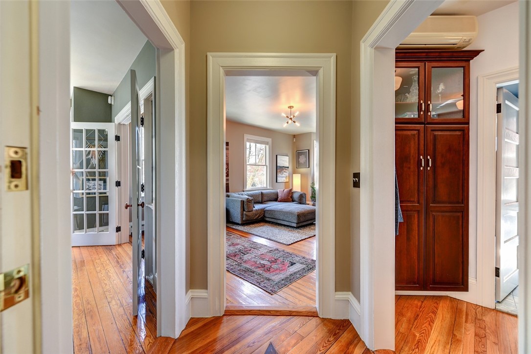 384 Benefit Street 2