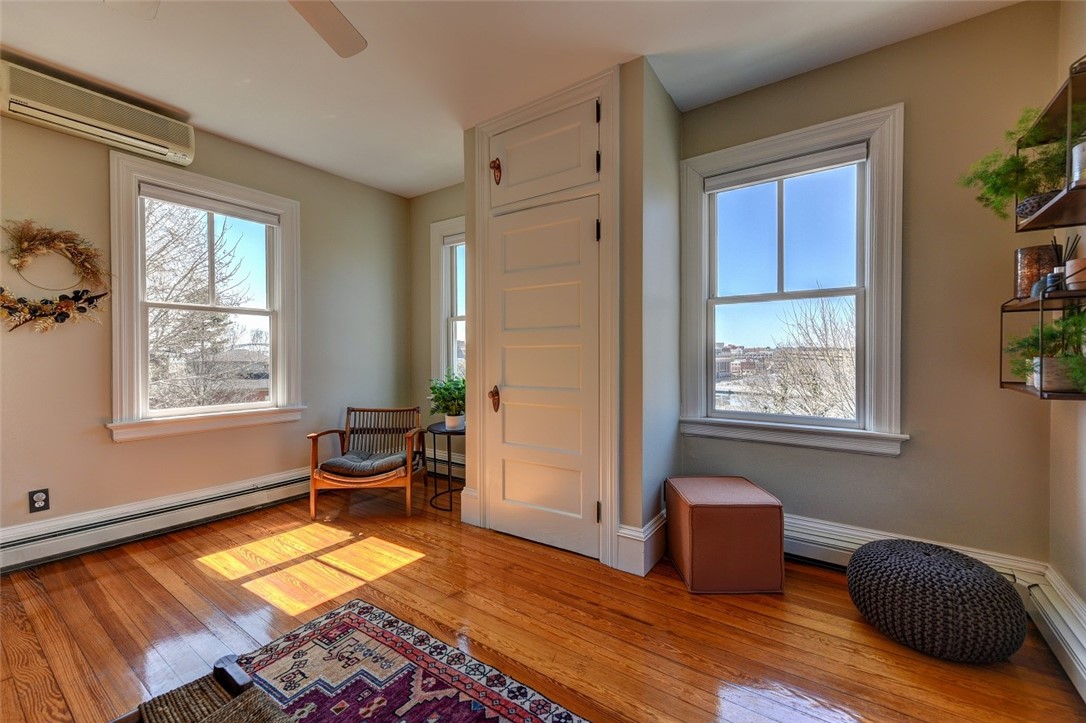 384 Benefit Street 2