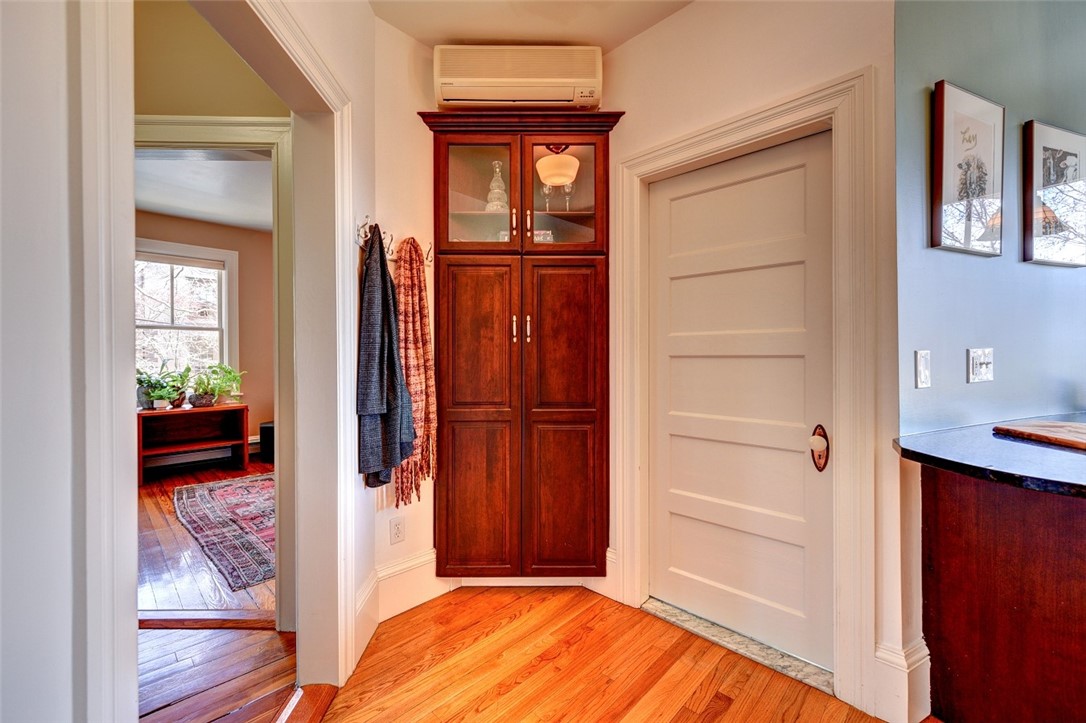 384 Benefit Street 2