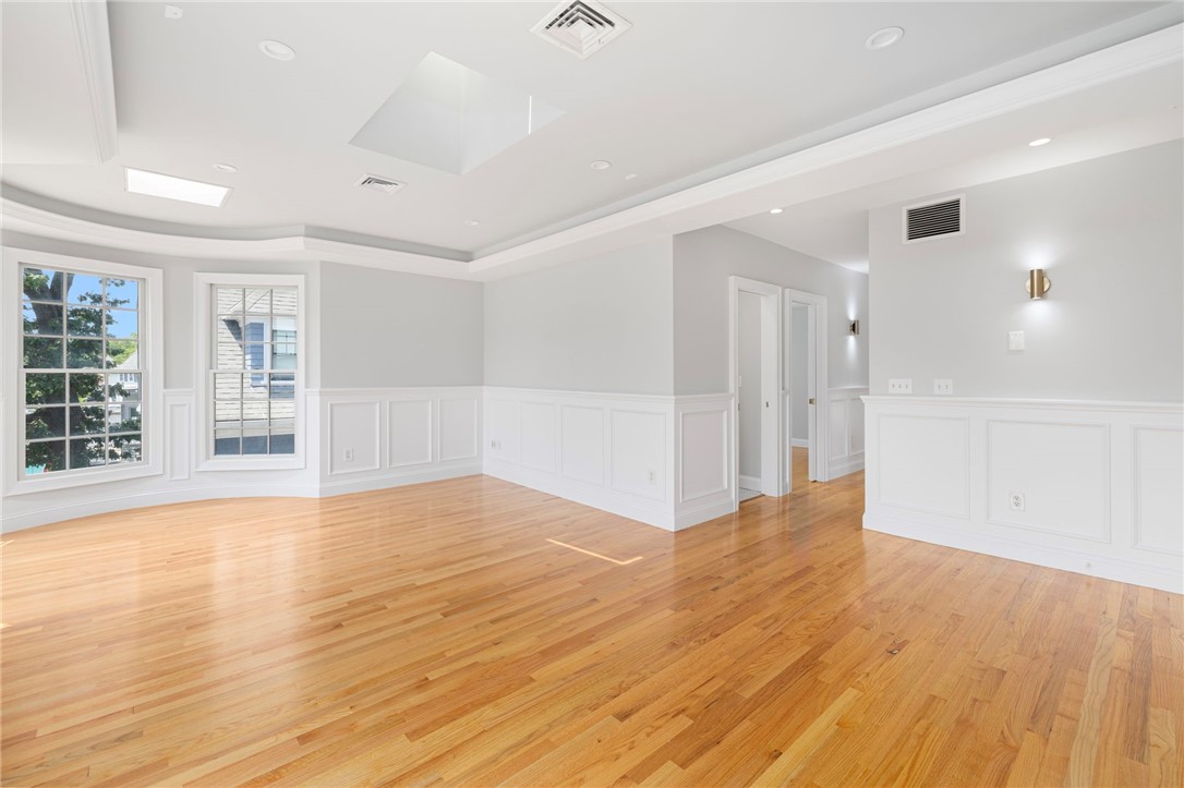 30 South Angell Street 3