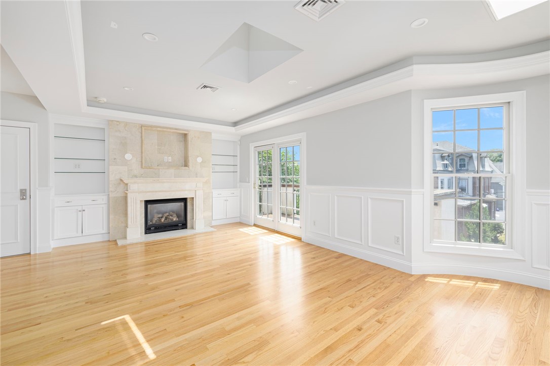 30 South Angell Street 3